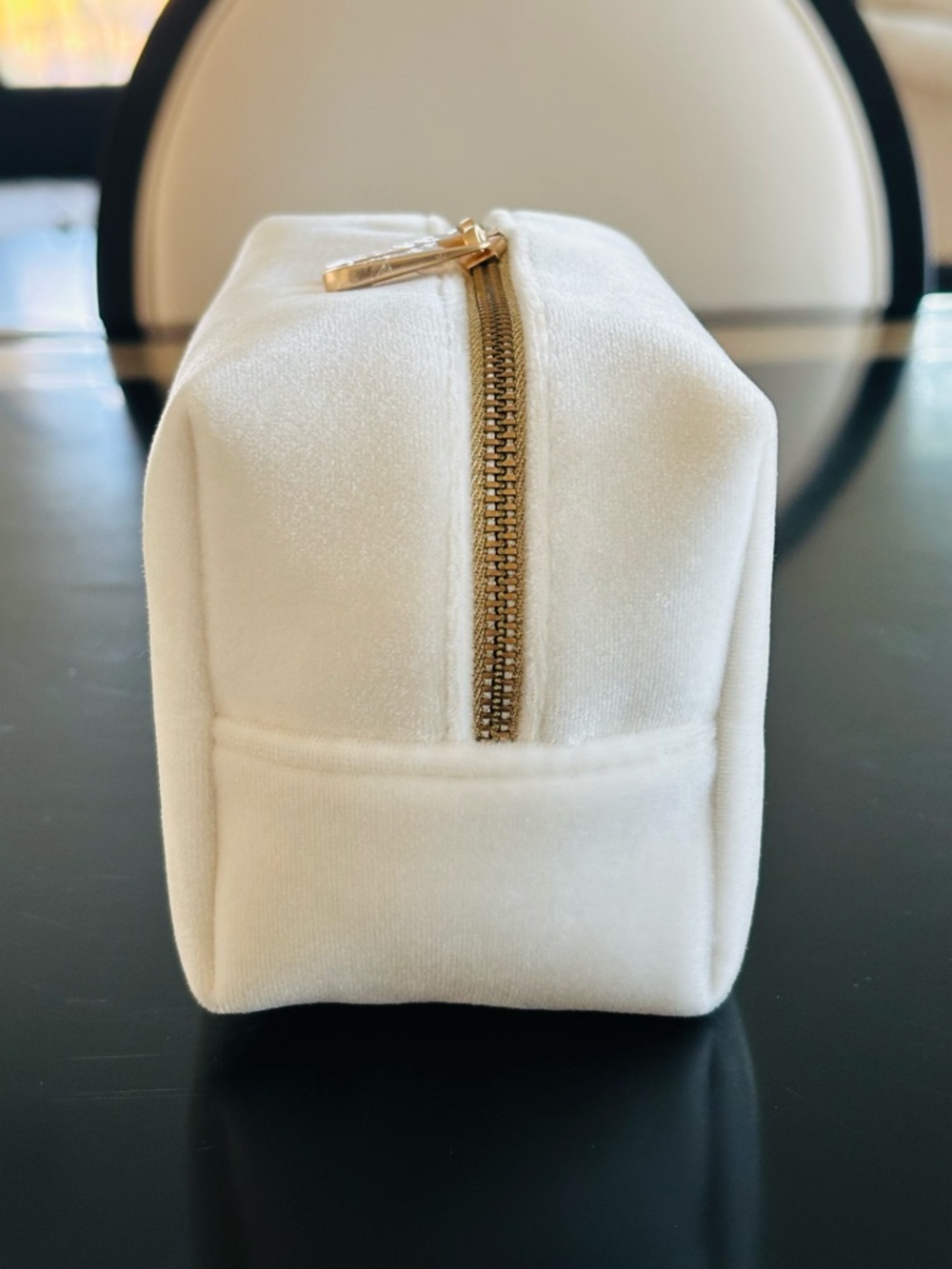 Dior Cream Velvet Zippered Case + Box - Picture 4 of 7